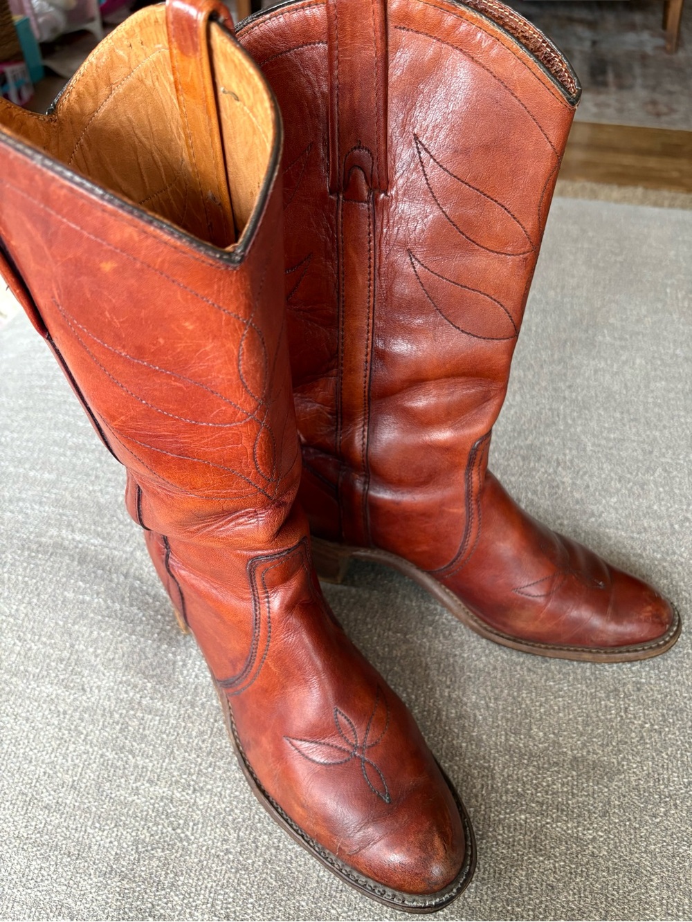 MISS CAPEZIO Vintage Cowgirl Boots Leather Boho Size 10